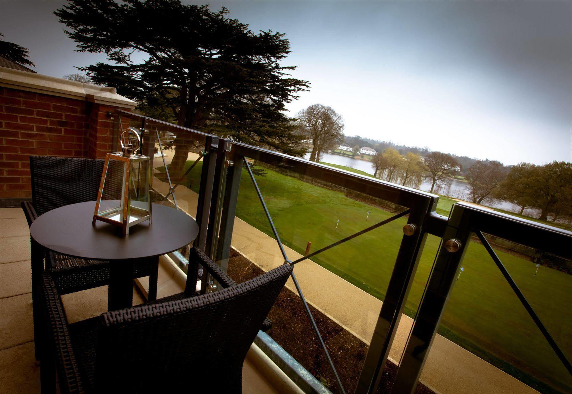 The Mere Golf Resort & Spa Exterior photo